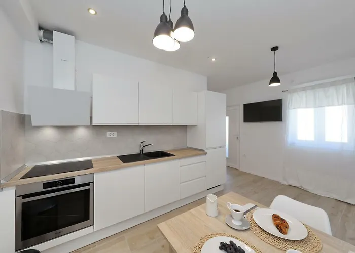 Apartmani Marta